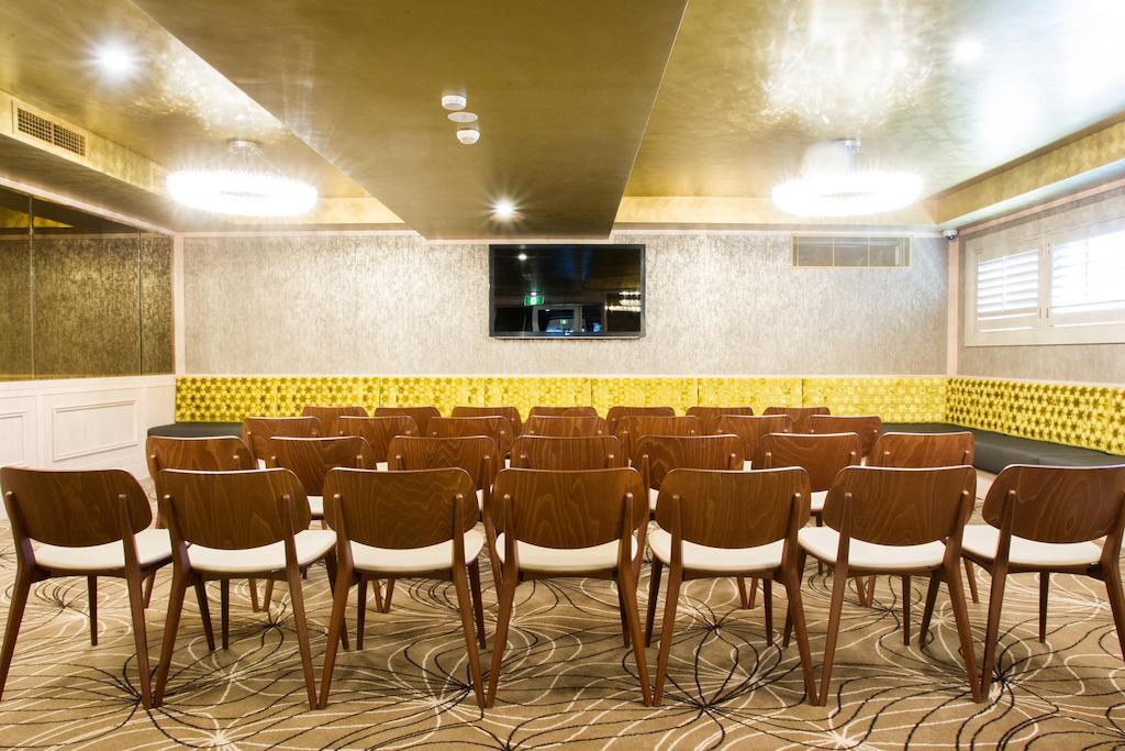Royal Hotel Randwick Сидни Екстериор снимка