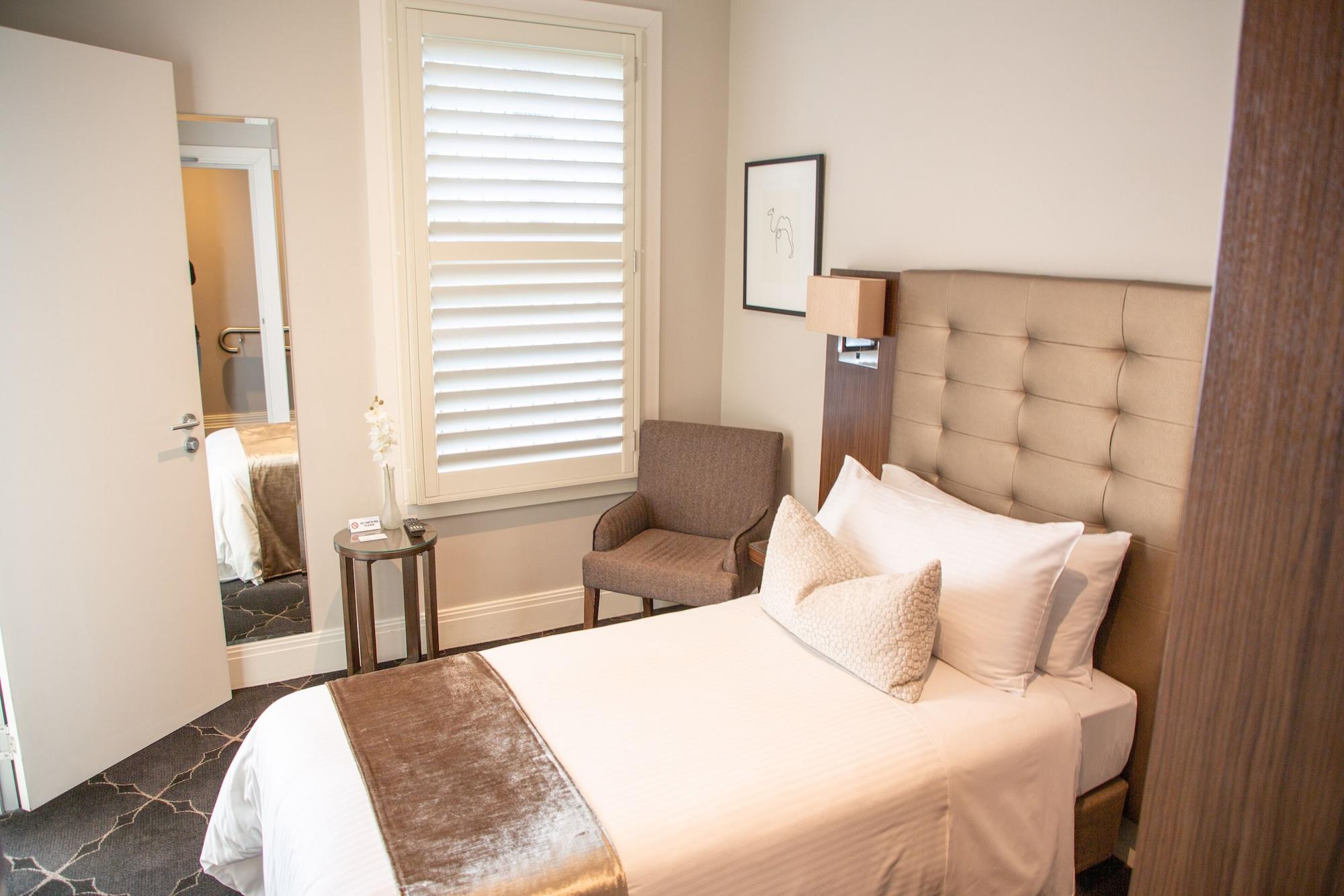 Royal Hotel Randwick Сидни Екстериор снимка