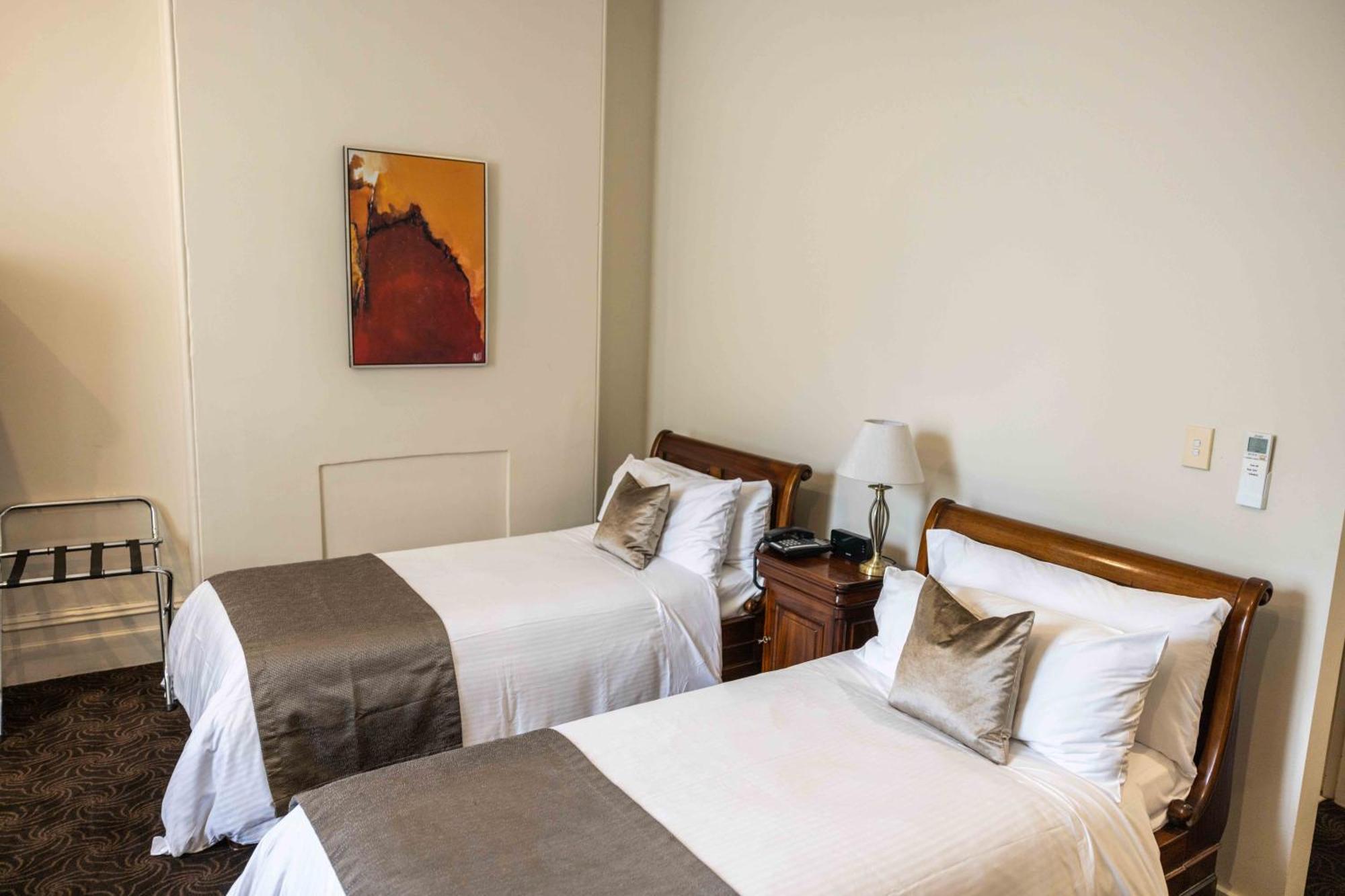 Royal Hotel Randwick Сидни Екстериор снимка