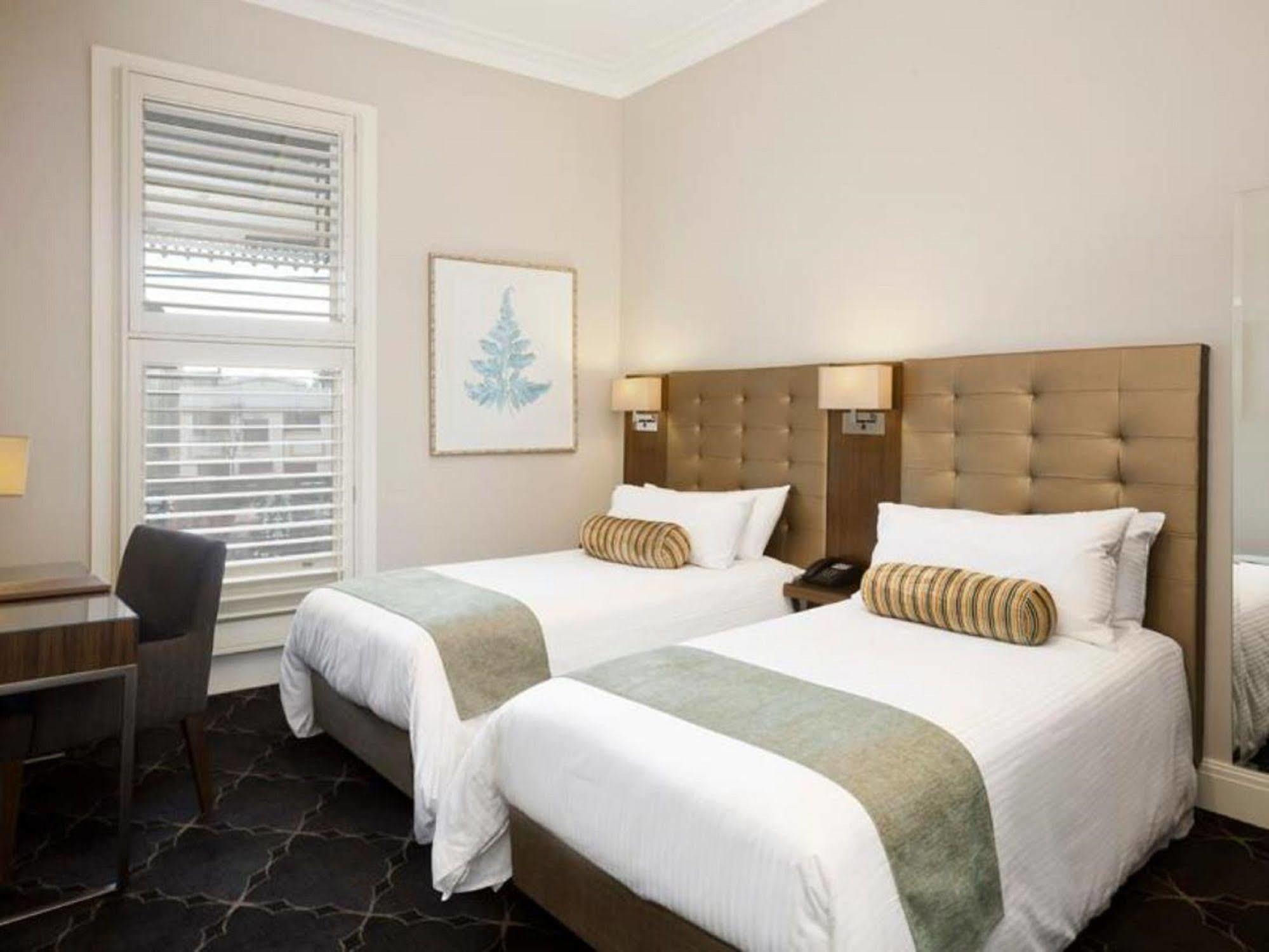 Royal Hotel Randwick Сидни Екстериор снимка