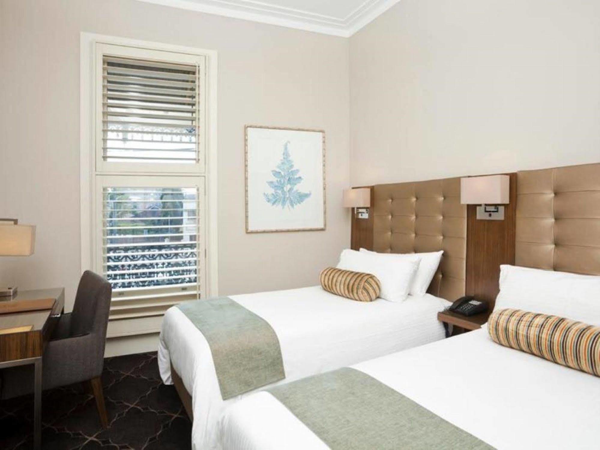 Royal Hotel Randwick Сидни Екстериор снимка